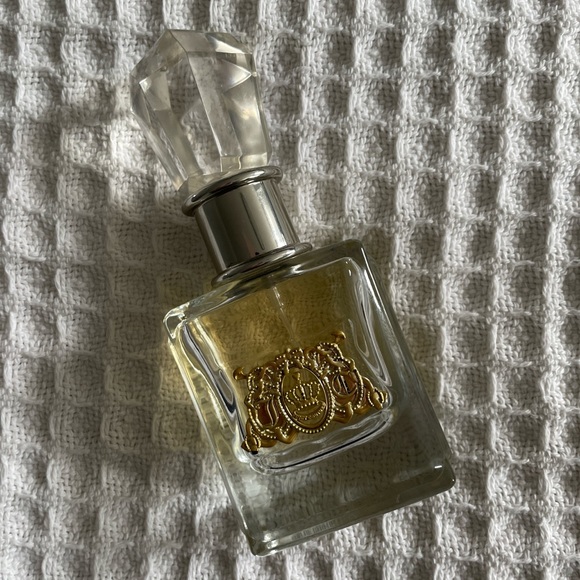 Juicy Couture Other - Juicy Couture Viva La Juicy Eau de Parfum (1.7 fl oz, 50ml)